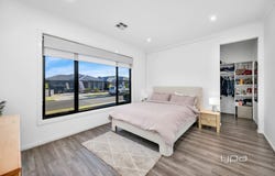 18 Iverson Circuit, Deanside, Vic 3336