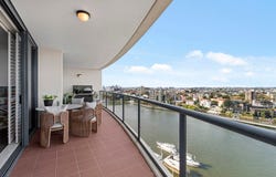 87/8 Goodwin Street, Kangaroo Point, Qld 4169