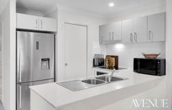 2/68 Belhaven Avenue, Yarrabilba, Qld 4207