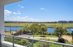 202/1 Waterside Retreat, Birtinya, Qld 4575