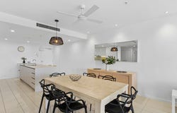 103/388 Marine parade, Labrador, Qld 4215