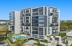 603/1 Waterfront Place, Robina, Qld 4226