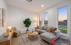 25 Railway Pde, Kalkallo, Vic 3064