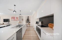 18 Harslett Street, Kalkallo, Vic 3064