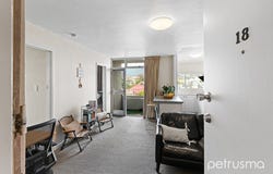 18/13 Battery Square, Battery Point, Tas 7004