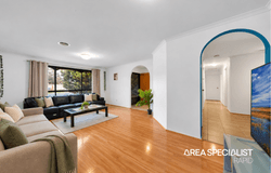 1 Willow Drive, Hampton Park, Vic 3976