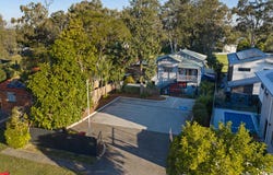 20 Ellen Street, Oxley, Qld 4075