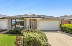 13 Atherton Street, Armstrong Creek, Vic 3217