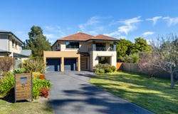 8 Albacore Crescent, Eden, NSW 2551