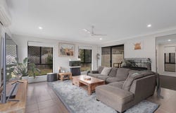46 Creekwood Circuit, Spring Mountain, Qld 4300