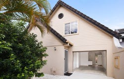 1/64 Nobby Parade, Miami, Qld 4220