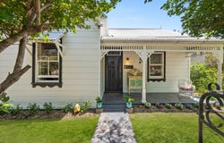 11 Elizabeth Street, Moss Vale, NSW 2577