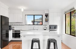 2/55 Sunshine Road, Austins Ferry, Tas 7011