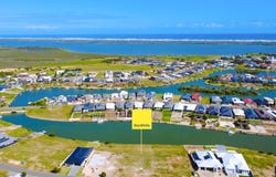 18 Tyro Parade, Hindmarsh Island, SA 5214