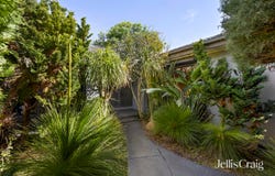 24 Eucalypt Drive, Lilydale, Vic 3140
