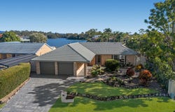 8 Newport Drive, Robina, Qld 4226