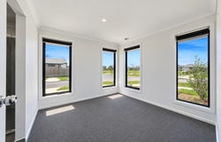 2 Kyah Street, Fraser Rise, Vic 3336