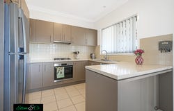 2/97 Pur Pur Avenue, Lake Illawarra, NSW 2528