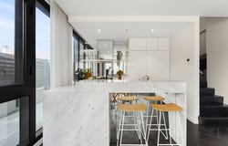 2/278 Kings Way, South Melbourne, Vic 3205