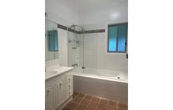 17 Holland Street, Tamworth, NSW 2340