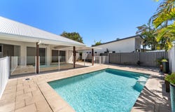 8 Blade Court, Birtinya, Qld 4575