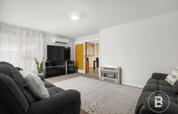 51 Lake Street, Wendouree, Vic 3355