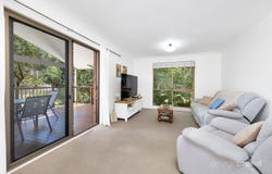 2/14 Redgrove Street, Green Point, NSW 2251