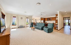 13 Baw Baw Drive, Warragul, Vic 3820