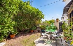 8/11 Barton Road, Hawthorne, Qld 4171