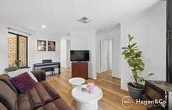 3/8 Colin Road, Scarborough, WA 6019