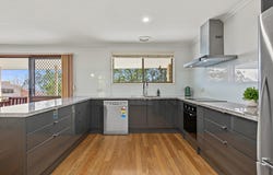 12 Churchill Court, Carrara, Qld 4211