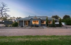 393 Tarra Valley Road, Devon North, Vic 3971