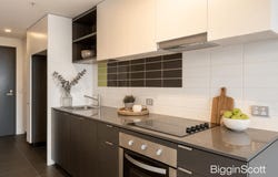 309 & 1004/815 Bourke Street, Docklands, Vic 3008