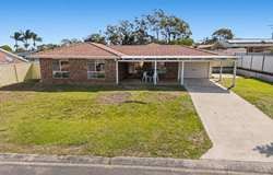 3 Manhattan Drive, Eagleby, Qld 4207