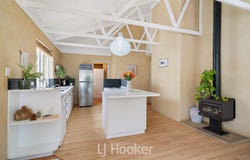 4 Larch Loop, Margaret River, WA 6285