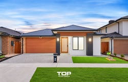 10 Castlecove Street, Clyde North, Vic 3978