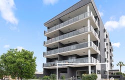 1/51 Emsworth Street, Wynnum, Qld 4178