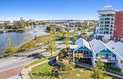 2/16 Dolphin Dr, Mandurah, WA 6210