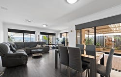 27 Mornington Bvd, Waikiki, WA 6169