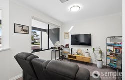 17 Jerrat Mews, Atwell, WA 6164