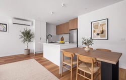 37B St James Street, St Albans Park, Vic 3219