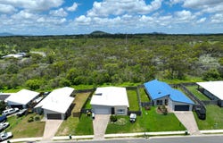 13 Sapphire Crescent, Bowen, Qld 4805