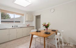 2 William Road, Croydon, Vic 3136