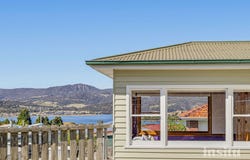 8 Leighland Road, Claremont, Tas 7011