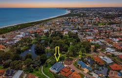 12 Beechwood Grove, Hillarys, WA 6025