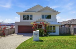 14 Nollamara Drive, Elanora, Qld 4221