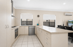 5 Silkpod Court, North Lakes, Qld 4509