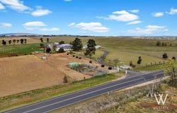 670 Sofala Road, Laffing Waters, NSW 2795