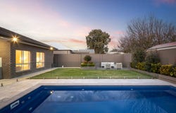 31 Illawarra Avenue, Hove, SA 5048