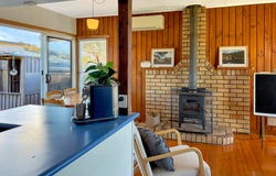 16 Scamander Avenue, Scamander, Tas 7215